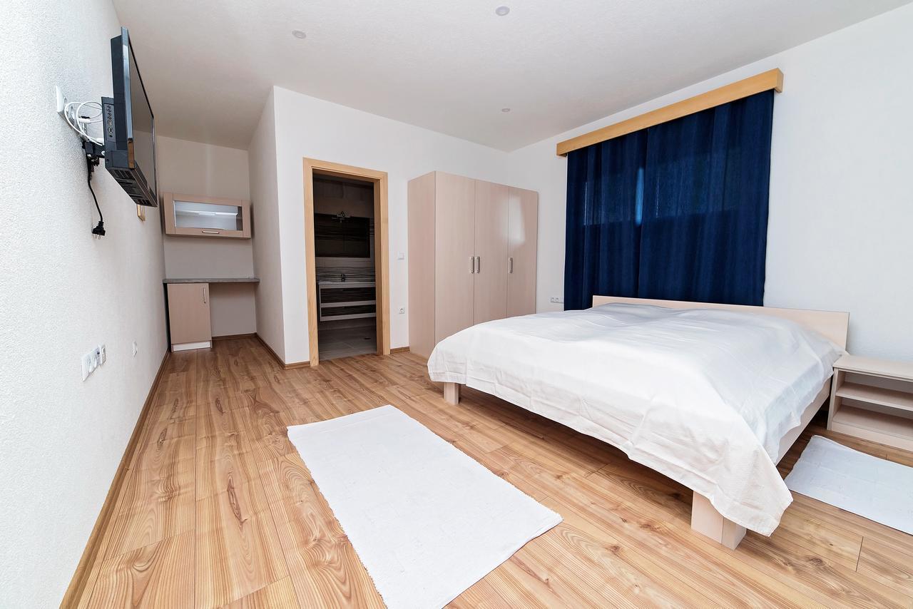 B&B Zlatna Nit Bosanska Krupa Dış mekan fotoğraf