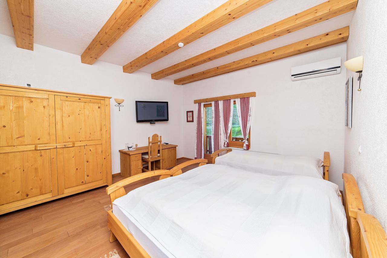 B&B Zlatna Nit Bosanska Krupa Dış mekan fotoğraf